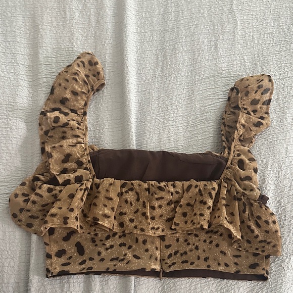 Revolve LPA Brown Leopard Ruffle Crop Top - Picture 3 of 5
